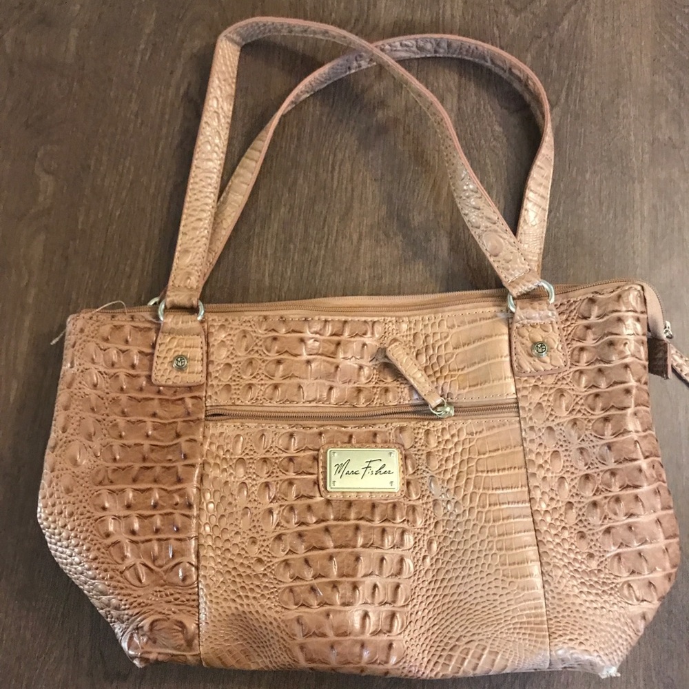 Marc Fisher purse